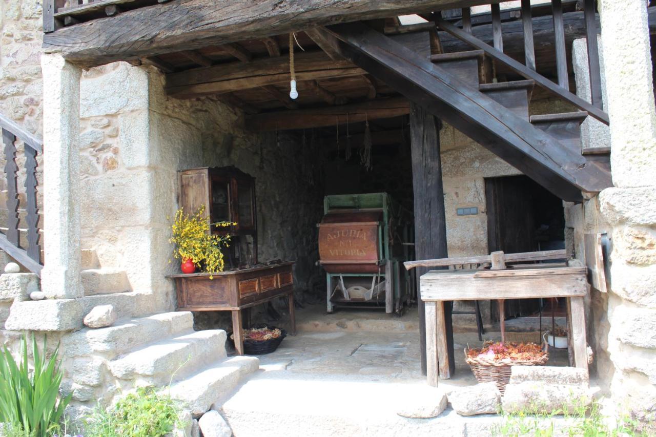 Gasthaus Aldea Rural Santo Andre Congostro Exterior foto